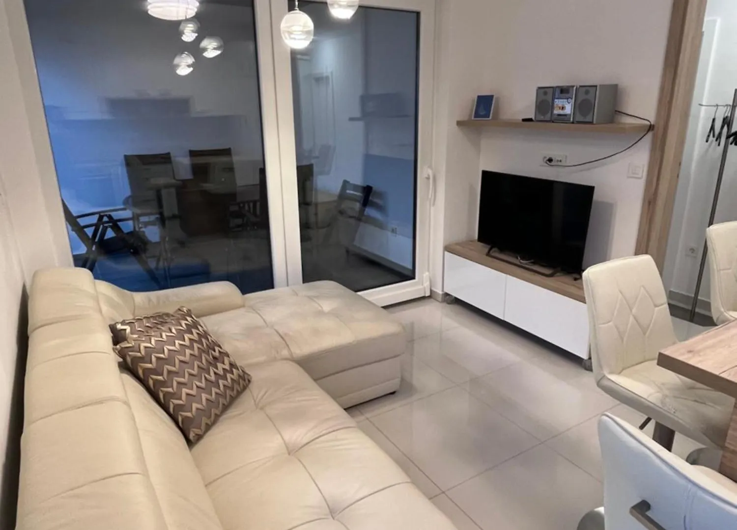 Apartment Mura 1 Njivice Croatia